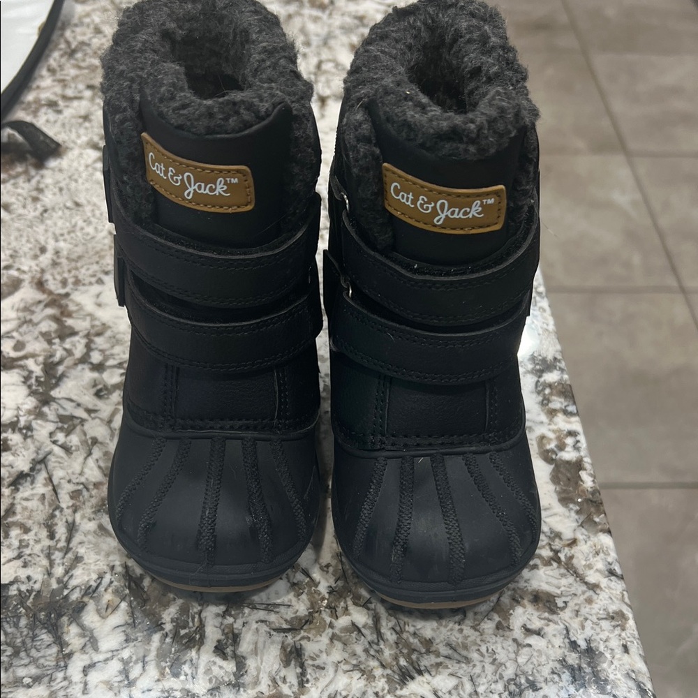 Cat & Jack Black and Brown Kids Winter Boots